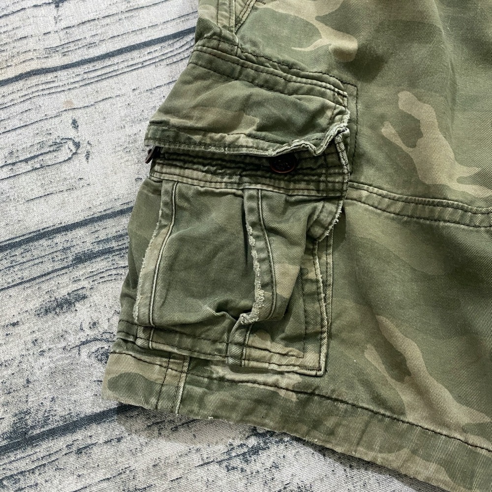 Abercrombie & Fitch Mens 32 Camoflauge Cargo Y2K Vtg Military Shorts Pockets - Picture 6 of 12